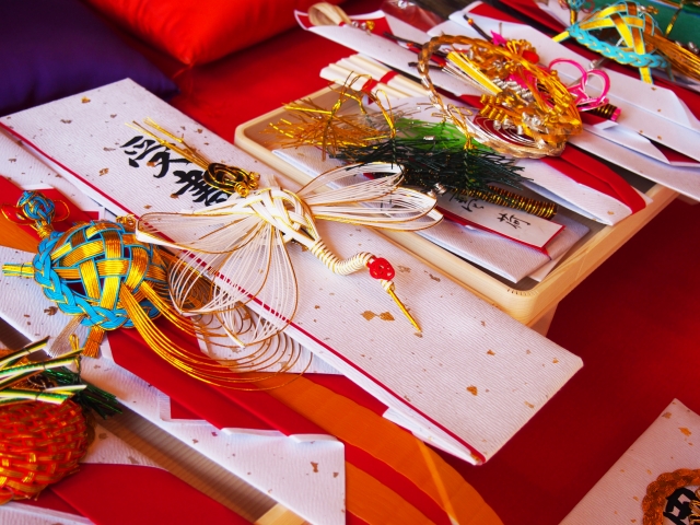 結納や両家顔合わせに振袖は問題ない?のまとめ