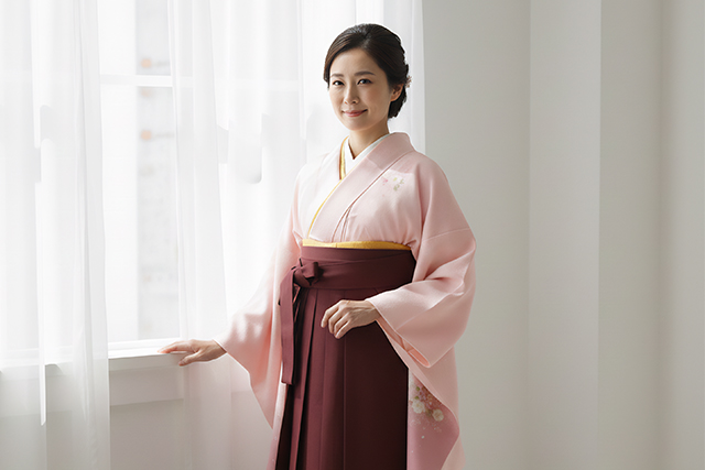 離任式・退職式の教員服装マナー｜袴はあり？なし？