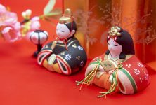【2026年最新】3歳の七五三は「桃の節句（ひな祭り）」に前撮りが正解！日焼け前＆お雛様と撮る春の祝事ガイド