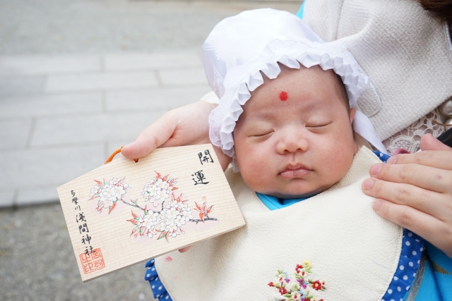 滋賀県草津市でお宮参りならどこへ行く？おすすめの神社と産着レンタルの賢い準備術