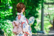 浴衣の帯が崩れる原因は？着付けのコツと結び方・直し方を解説