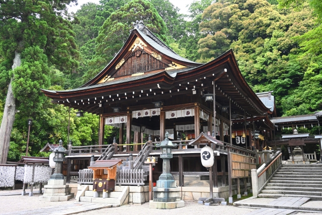 日牟禮八幡宮