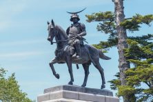 【宮城県仙台市でお宮参り】おすすめ神社・お食事処から産着の選び方まで徹底解説