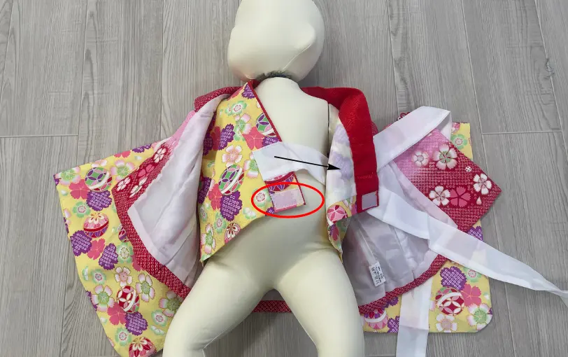 赤ちゃん着物の着付け方3