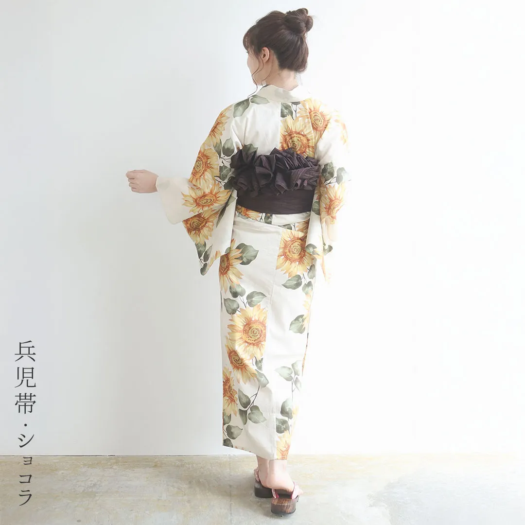 モデル身長165cm浴衣着用例（後）
