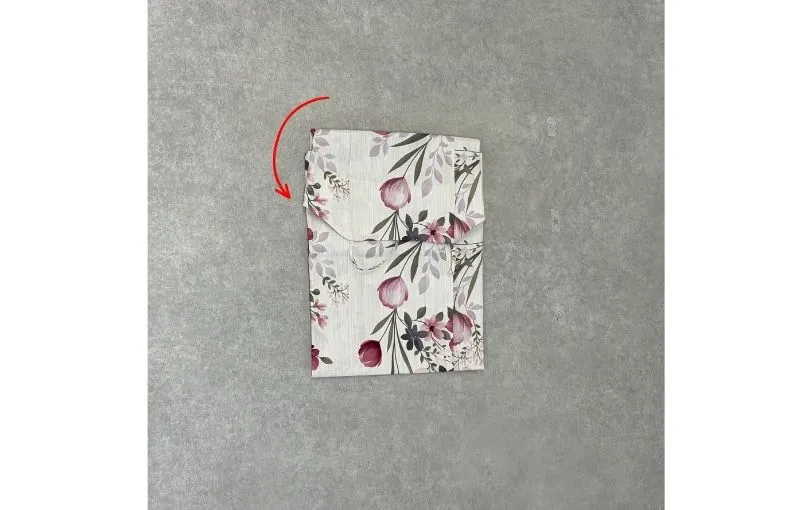 ワンピース浴衣の畳み方10"