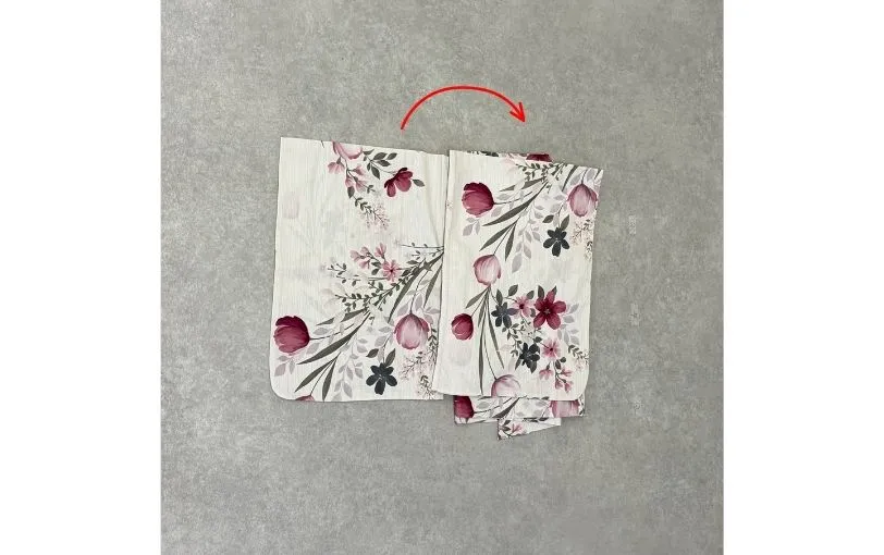 ワンピース浴衣の畳み方5"