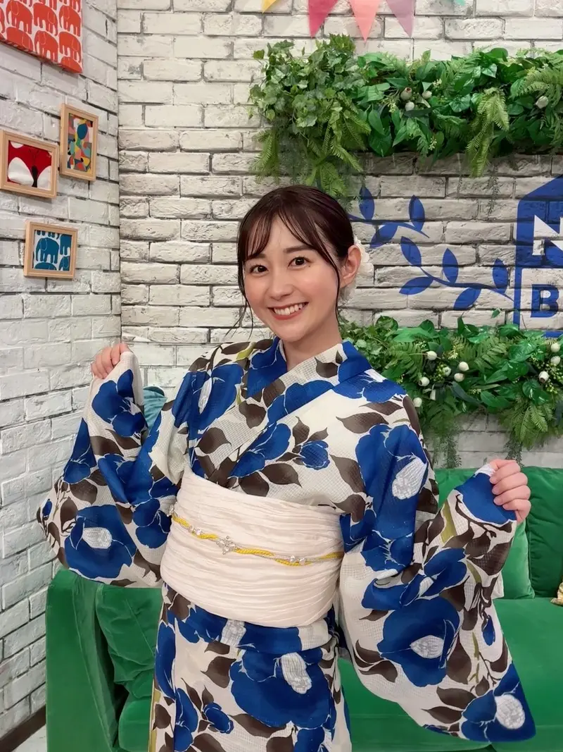 若林有子アナウンサー着用写真