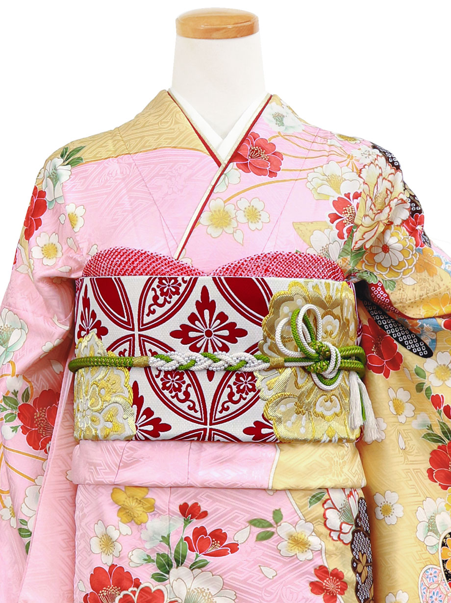 珊瑚色（さんごいろ）にねじり梅と牡丹の振袖／標準サイズ | 宅配着物