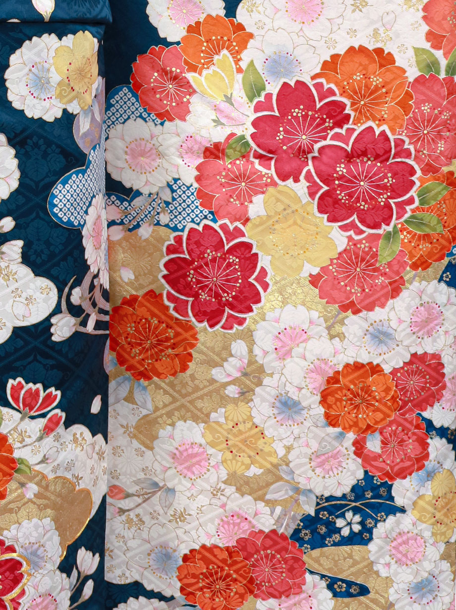 深藍（ふかあい）に八重桜と流水の振袖／標準サイズ | 宅配着物