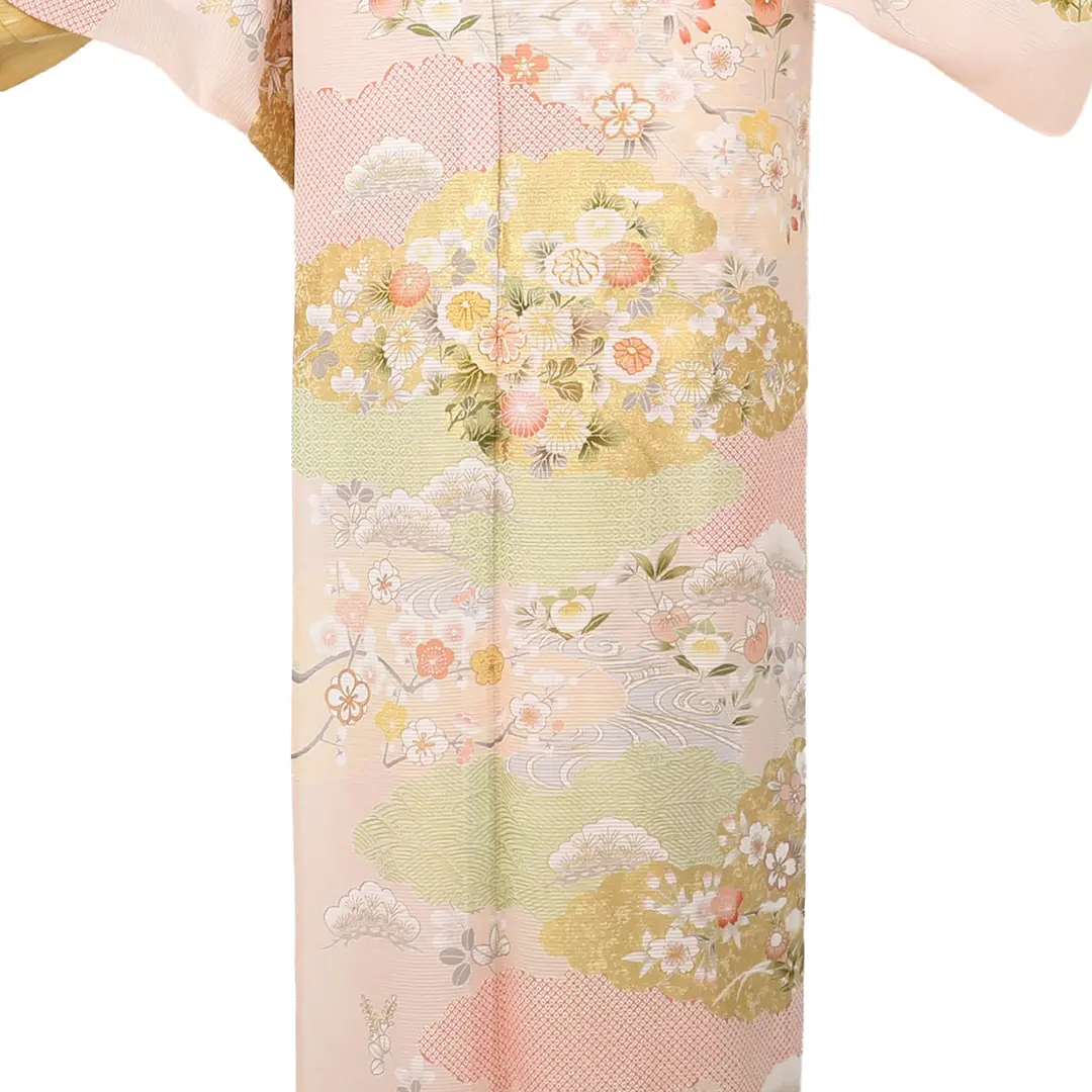 【夏におすすめ】淡桃地に源氏雲と秋草の訪問着(絽)／裾
