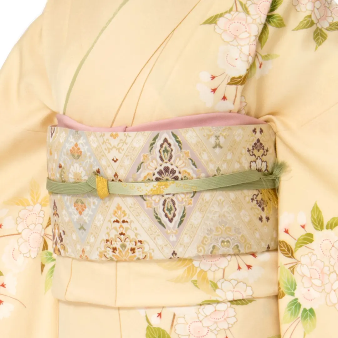 淡い黄色地に枝垂れ桜の訪問着(袷) | 宅配着物レンタルの京都かしきもの