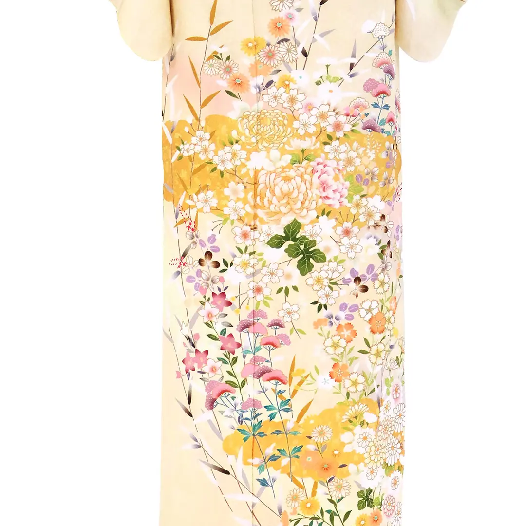 イエローに秋草尽くしの訪問着(袷)／裾