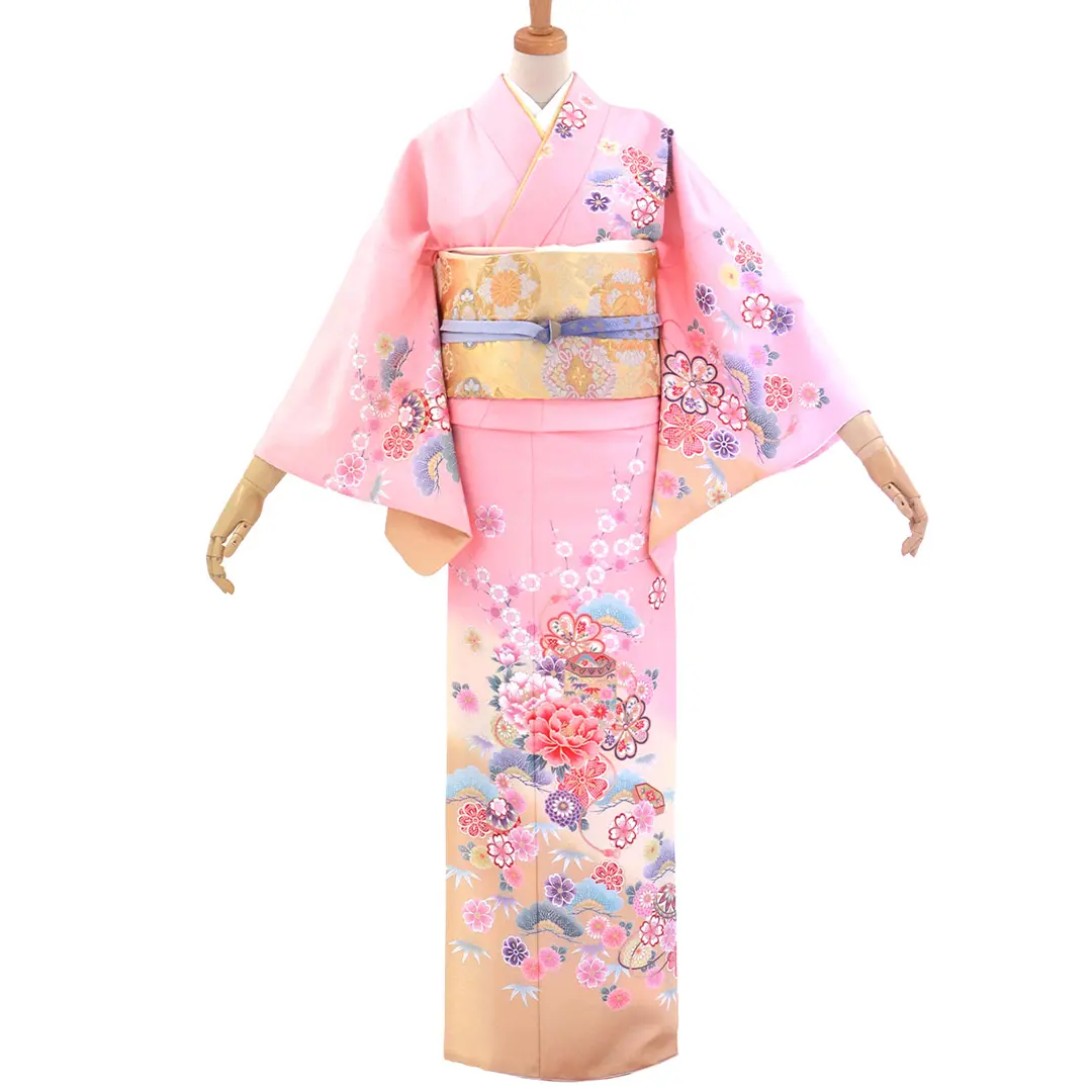 ピンク地に牡丹と貝桶の訪問着(袷)（ポリエステル)／正面