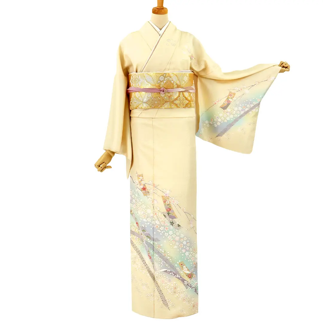 鳥の子色にしだれ桜と短冊の訪問着(袷)／正面