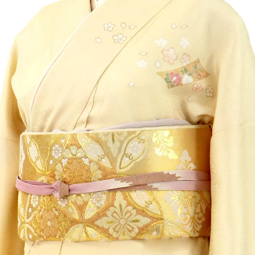 鳥の子色にしだれ桜と短冊の訪問着(袷)／斜め詳細