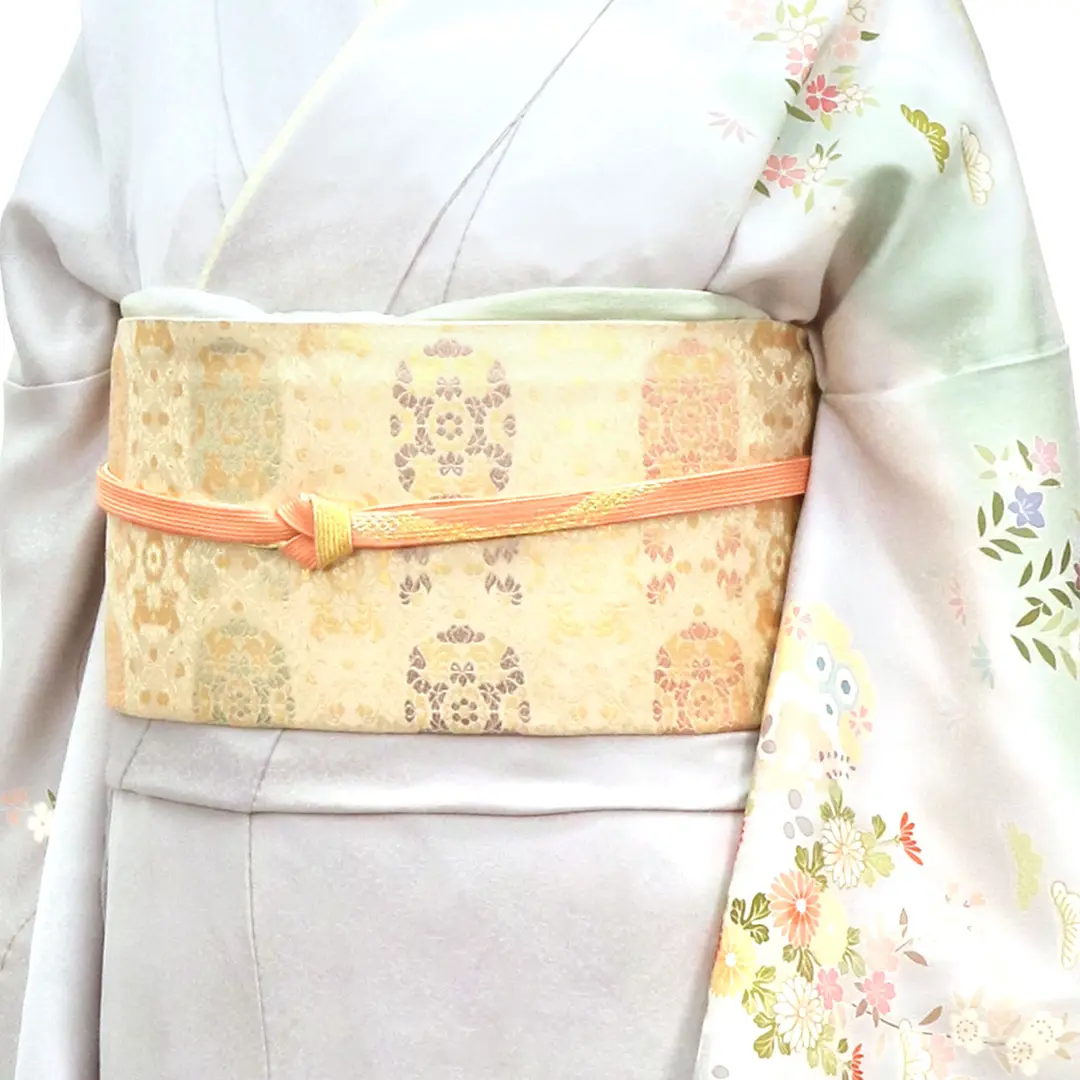 白花（しらはな）色に四季花の付下訪問着（袷／斜め詳細