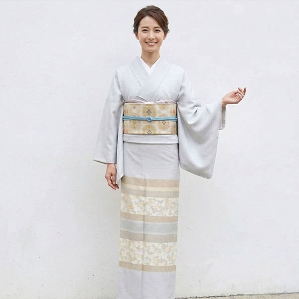 着物 訪問着 付け下げ 霞柄 袷 正絹 綸子 一つ紋 Kimono Rinzu 訪問着 お仕立て上がり 単品「薄藤色 霞、籬に菊」正絹着物 礼装 正絹