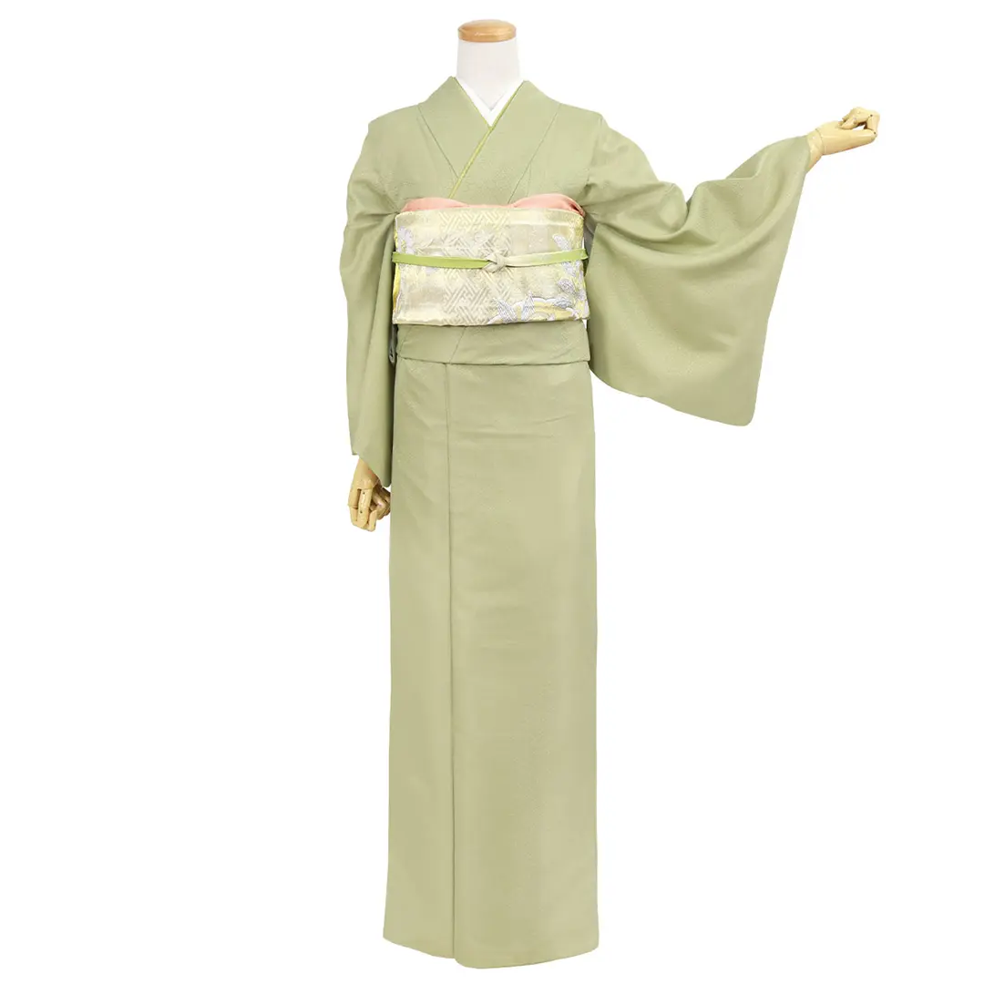 柳茶の色無地（無紋）（ポリエステル）／正面