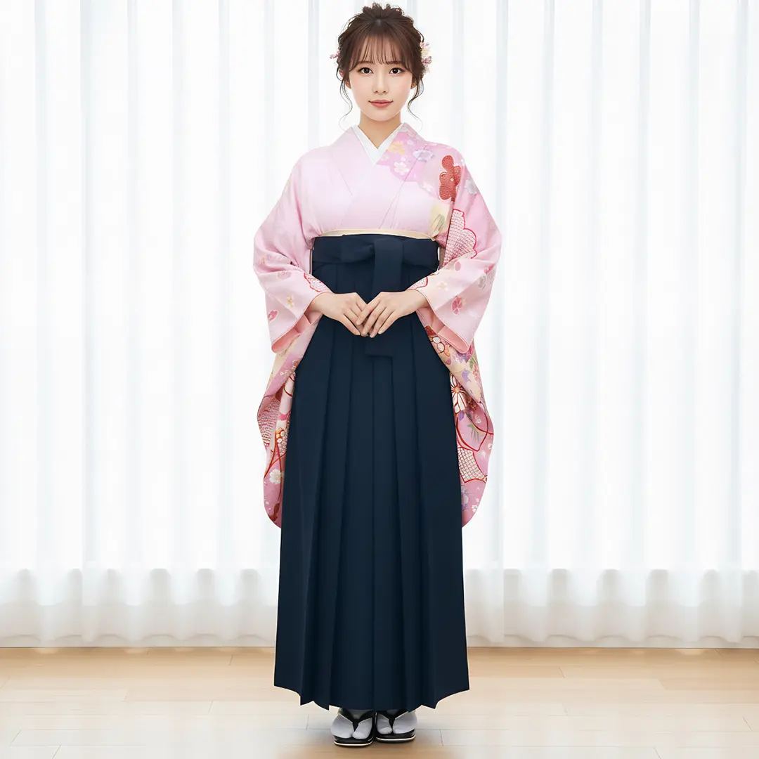 ピンク地に花尽くし・紺袴