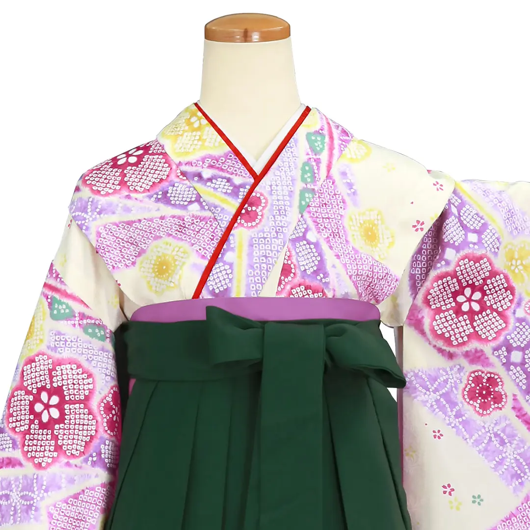 白地に染め疋田・緑袴（刺繍）（小学生）／卒業式／正面詳細