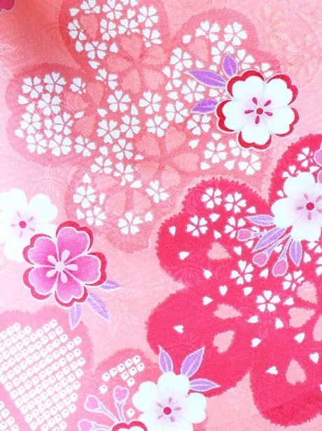 ミニチュア着物【一般公開】サーモンピンク縮緬姫/牡丹刺繍34×37