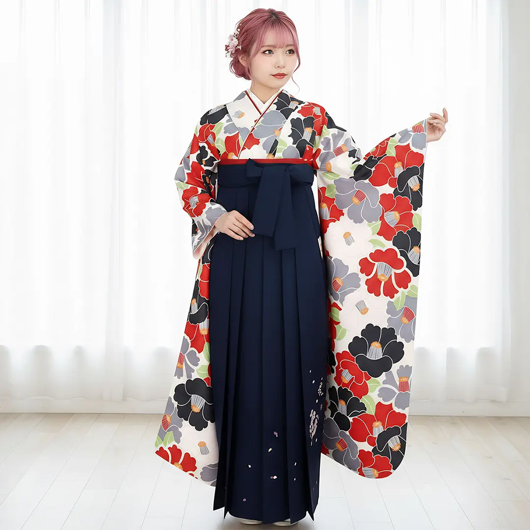 白地に紅白、灰色の椿づくしの振袖・紺袴（刺繍） （振袖）／卒業式／着用イメージ