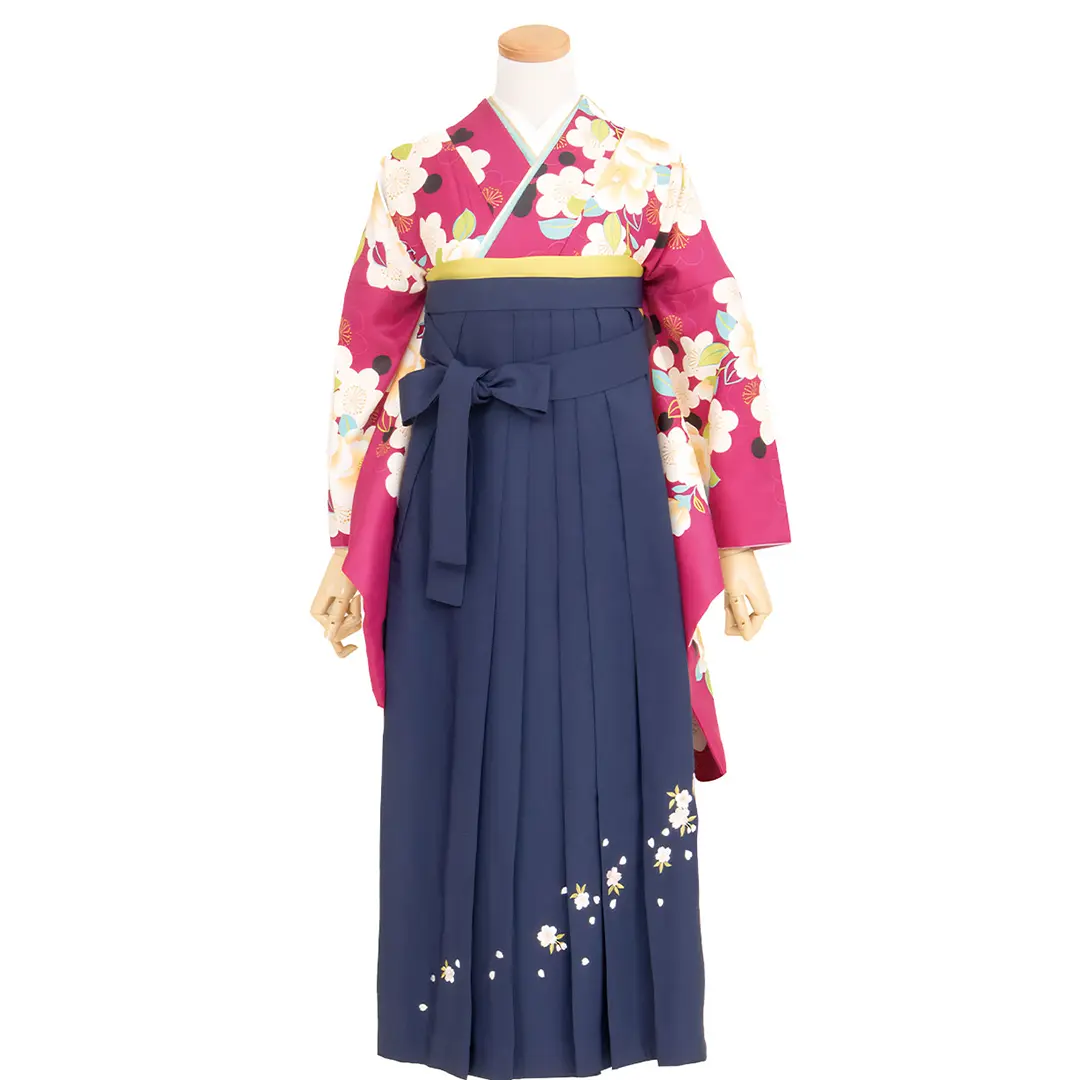 赤紫地に牡丹と梅・紺袴（刺繍） （二尺袖）／卒業式 | 宅配着物