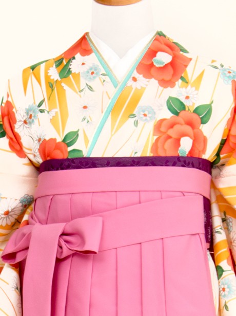 ☆正絹訪問着 袖に仕付け糸 椿、山茶花 サーモンピンク☆ M２０４ 訪問着レンタル t736 ｻｰﾓﾝﾋﾟﾝｸ地ﾗﾒ 桜花 | 着物レンタルの京都
