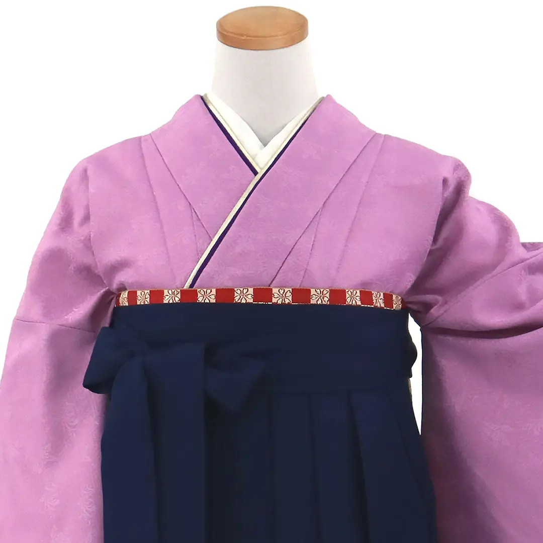 【先生におすすめ】アヤメ色の色無地・紺袴（無地） （小袖）／卒業式／正面詳細