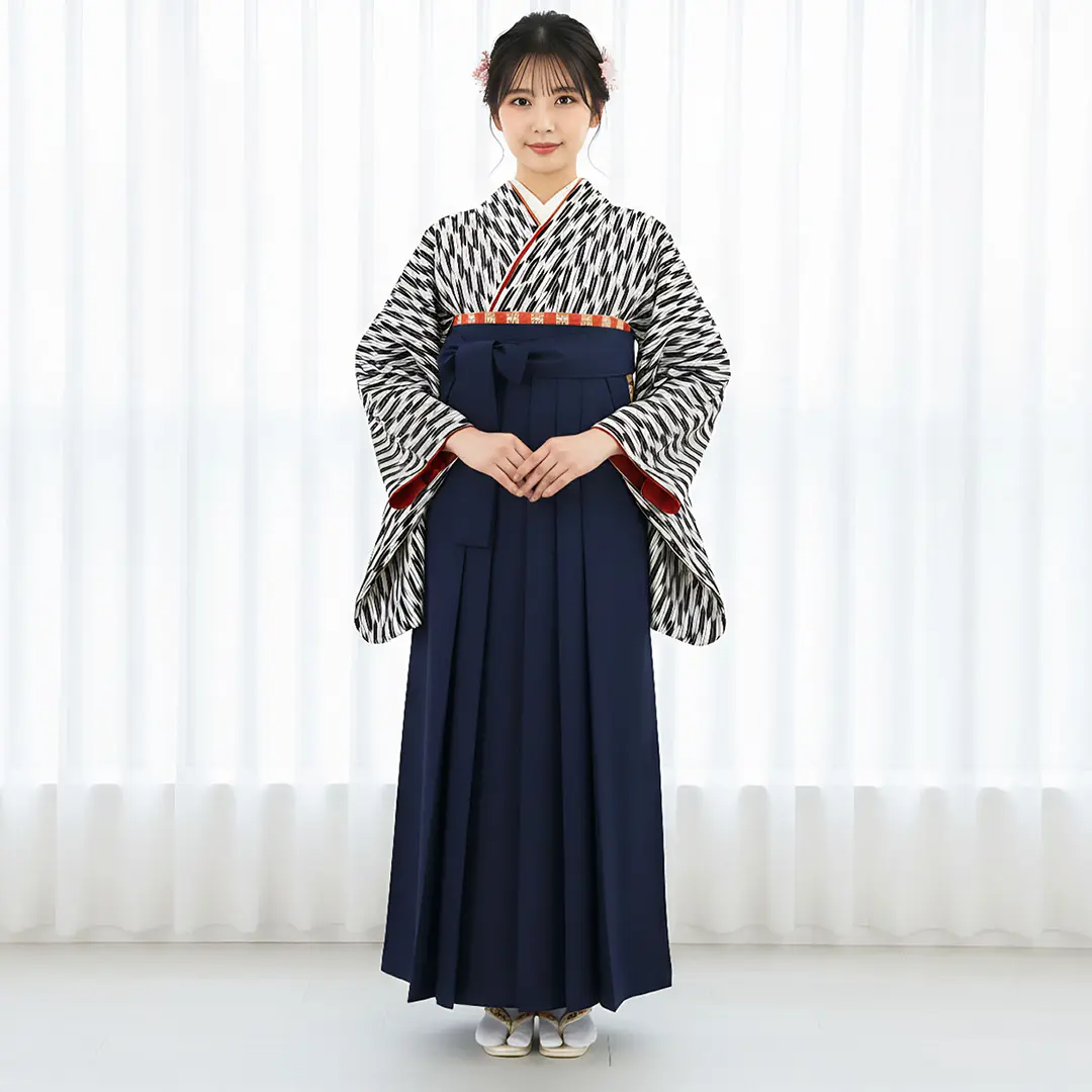 袴  紺色 無地 レンタル袴&着物 「薄藤 卒業衣装用色無地」&「紺 無地」 | 先生に