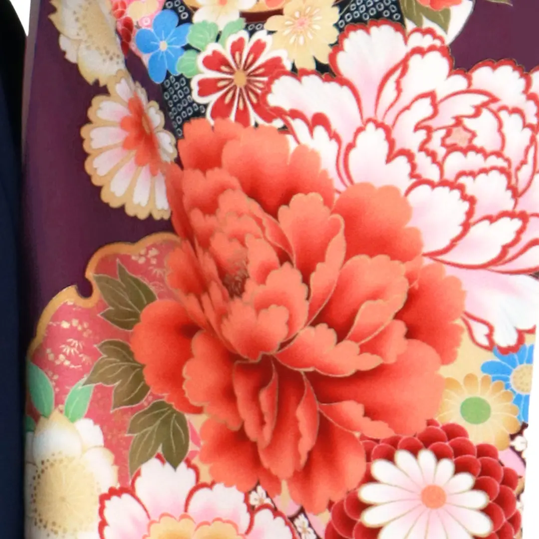 紫地に牡丹と雪輪・紺袴（無地）（二尺袖）／卒業式／柄詳細