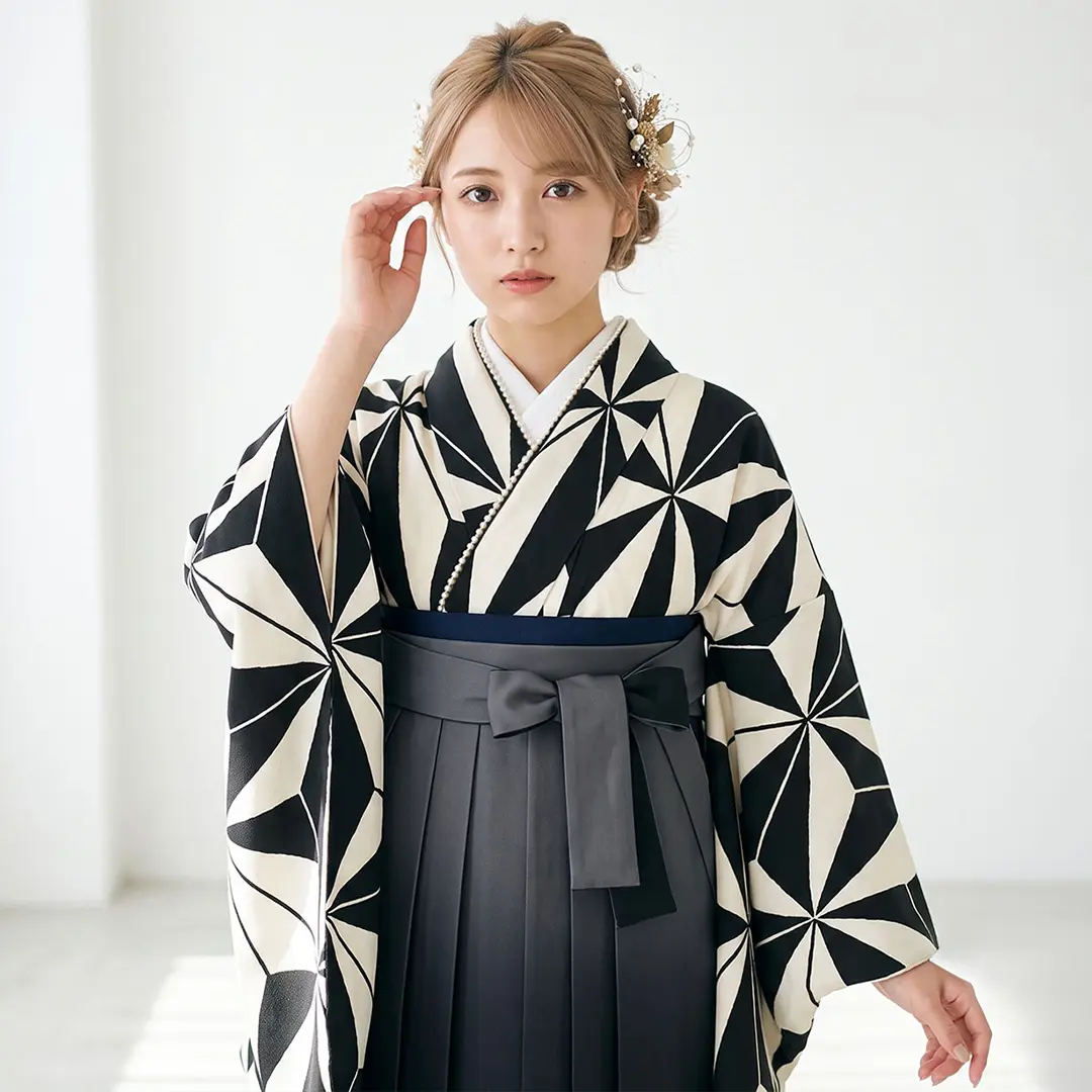 【SNS着用】白×黒の麻の葉・黒袴（ぼかし） （二尺袖）／卒業式／着用イメージ