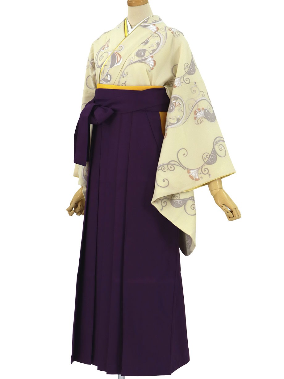 淡黄色地に蔦模様・紫袴（無地） （二尺袖）／卒業式 | 宅配着物