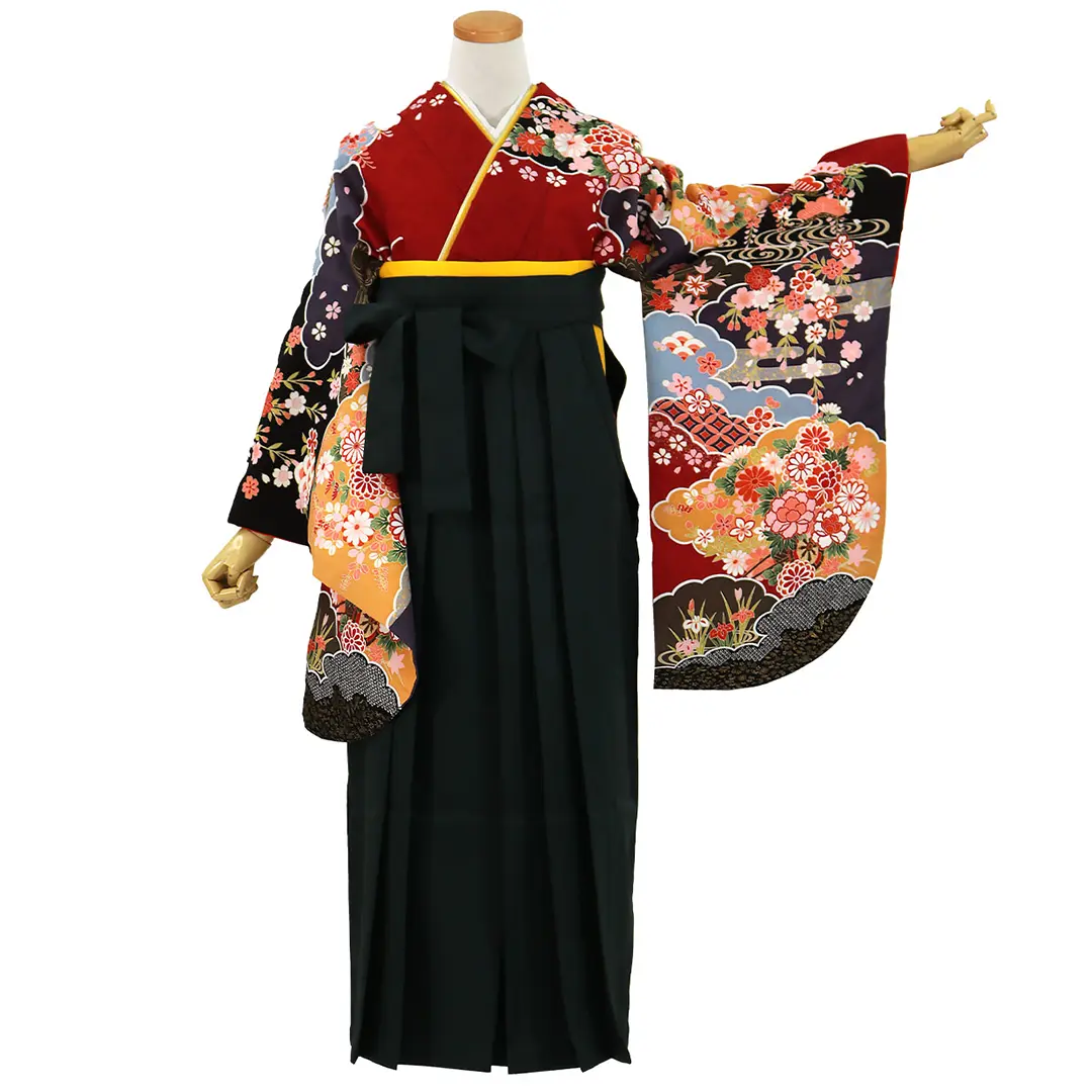 濃赤地に雲取り・黒袴（無地） （二尺袖）／卒業式