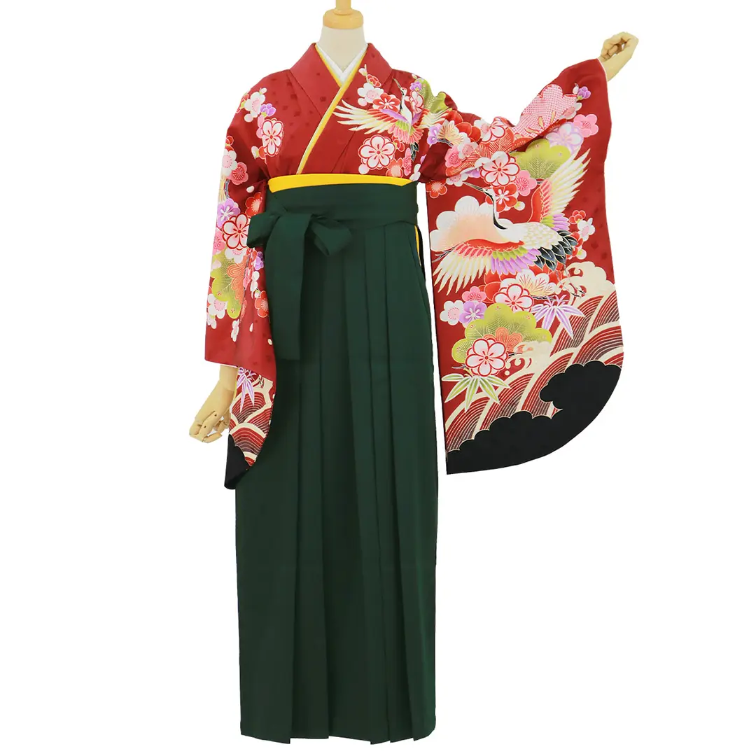 赤地に鶴と松竹梅・深緑袴（無地） （二尺袖）／卒業式／正面