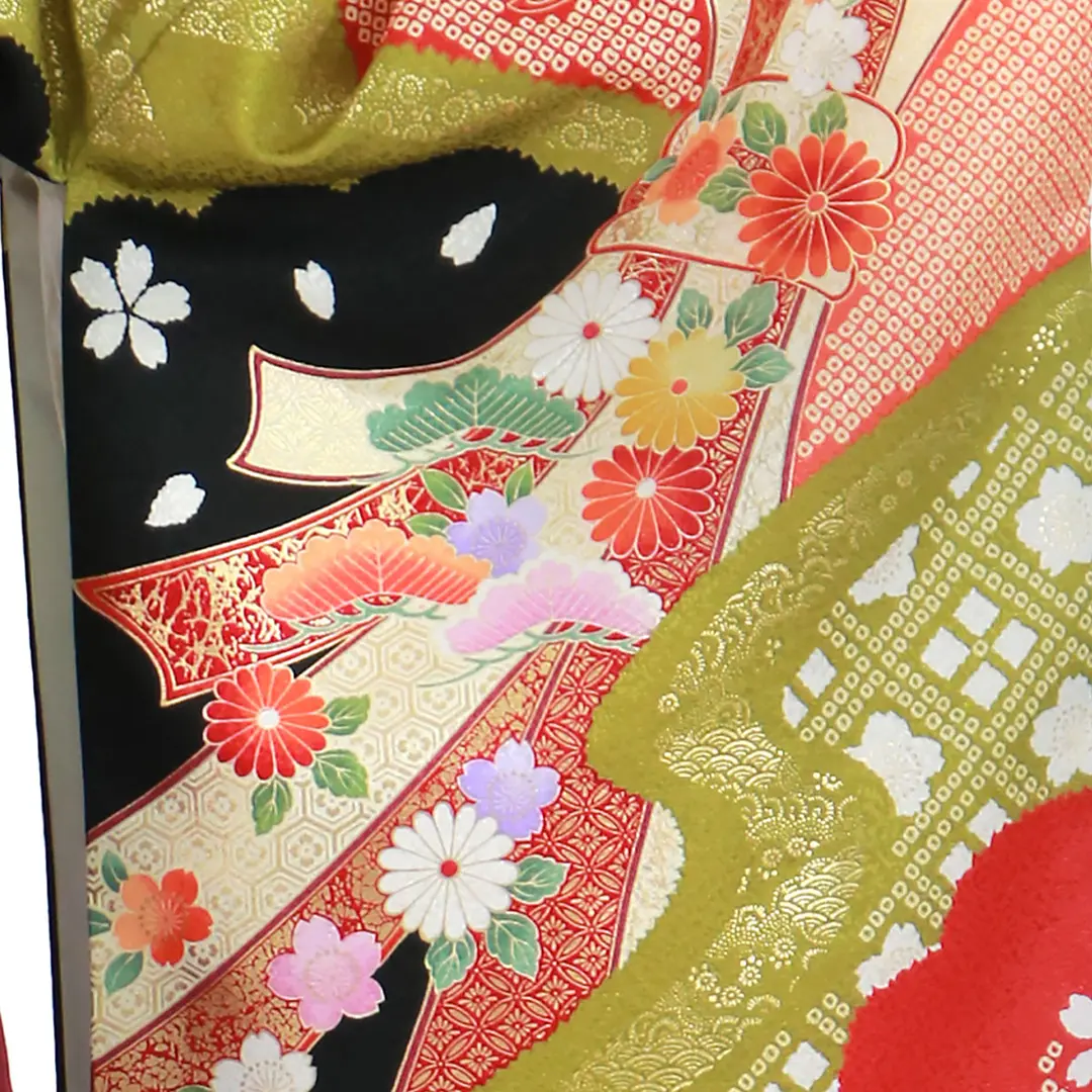 黒地に疋田と束ね熨斗、臙脂袴（無地）（二尺袖）／卒業式／柄詳細