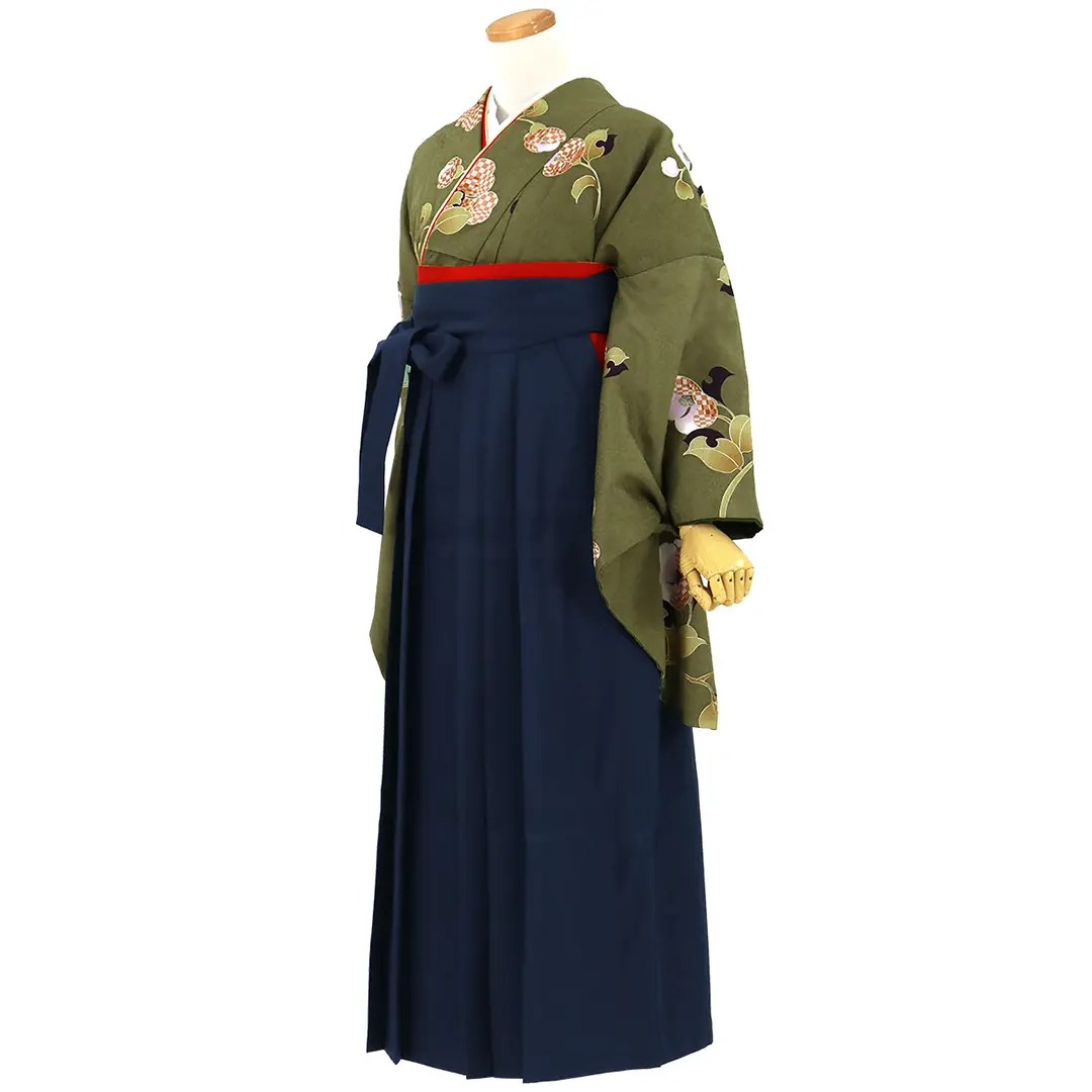 抹茶地に椿・紺袴（無地） （二尺袖）／卒業式／斜め