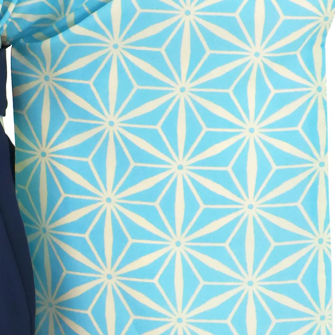 水色地に麻の葉・紺袴（無地） （二尺袖）／卒業式／柄詳細