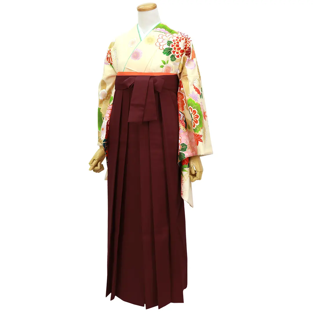 【人気セット】クリーム色地に花と貝桶・臙脂袴（無地） （二尺袖）／卒業式／斜め