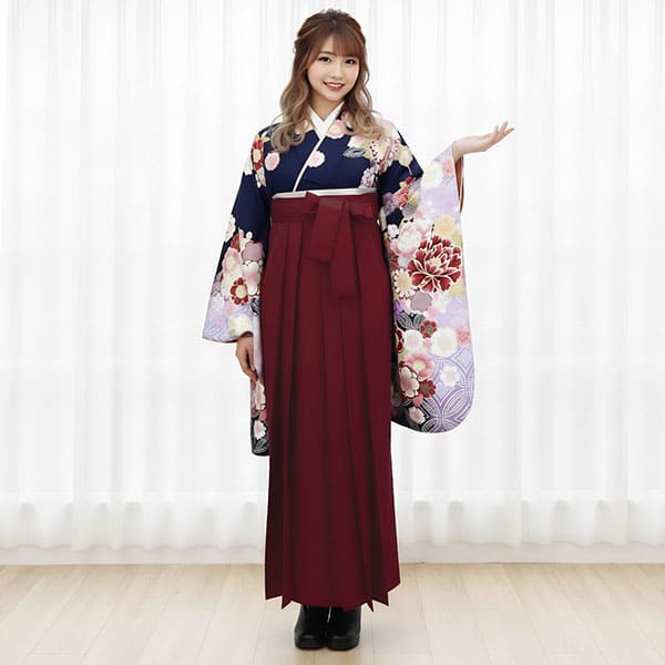 二尺袖紅に桜　着物・無地袴 二尺袖紅に桜 着物・無地袴 【公式通販】