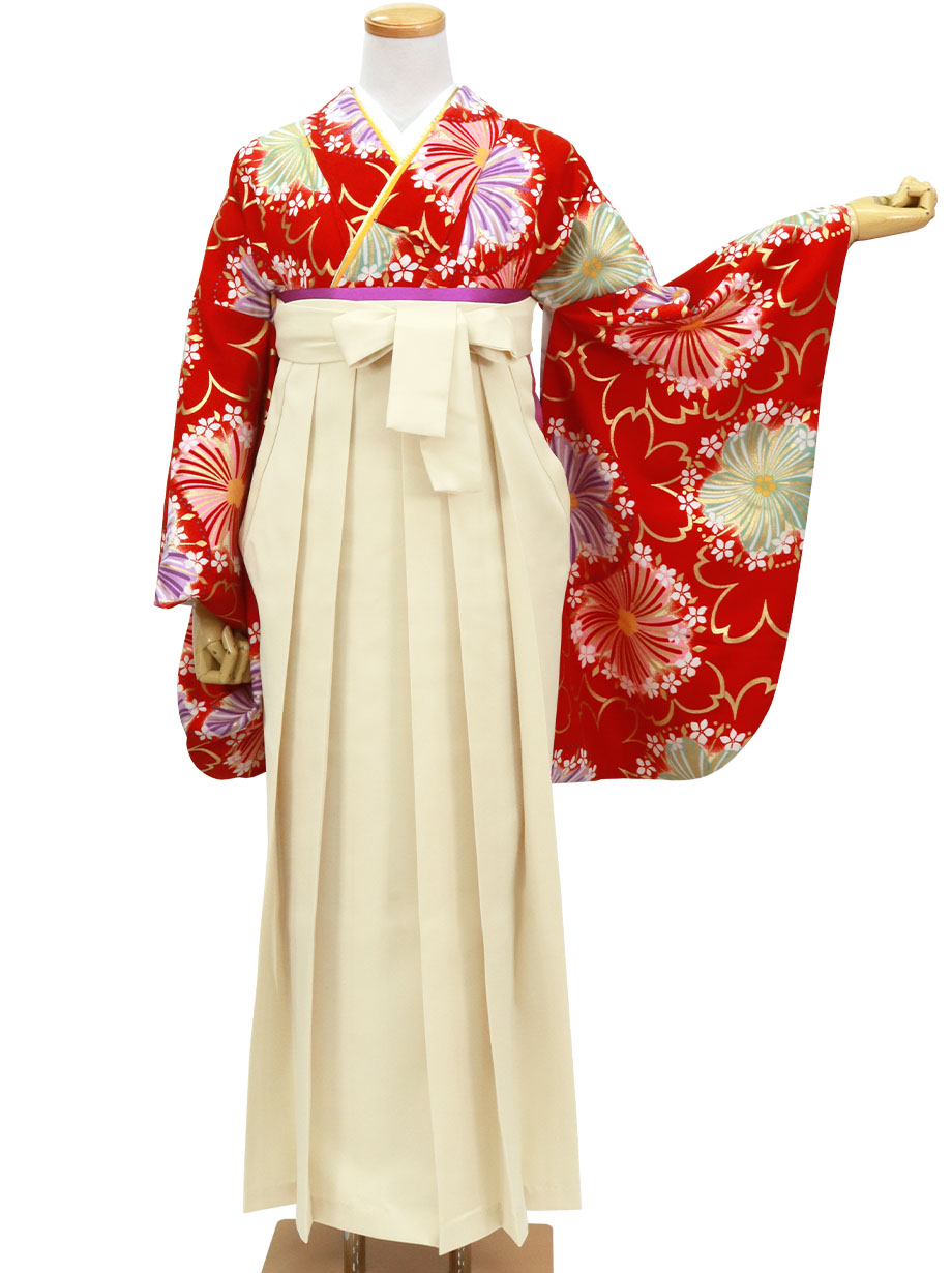 深緋（こきひ）地に桜柄・アイボリー袴（無地） （二尺袖