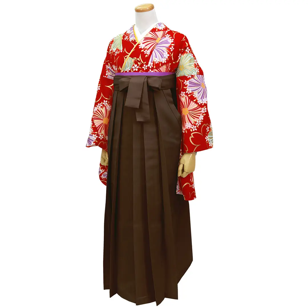 深緋（こきひ）地に桜柄・茶色袴（無地） （二尺袖）／卒業式 | 宅配