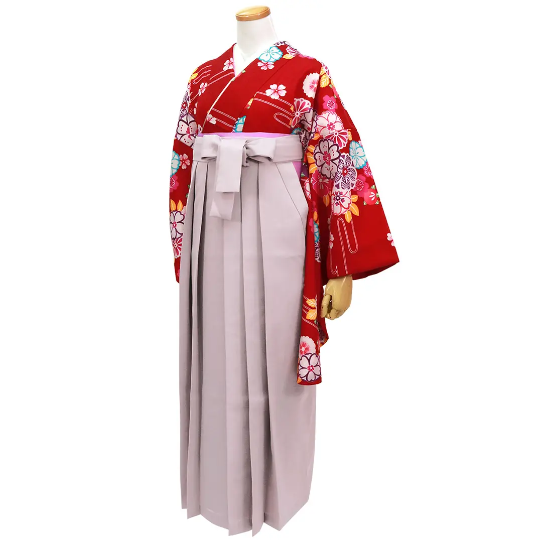 茜色に流水と四季花・くすみピンク袴（二尺袖）／卒業式／斜め