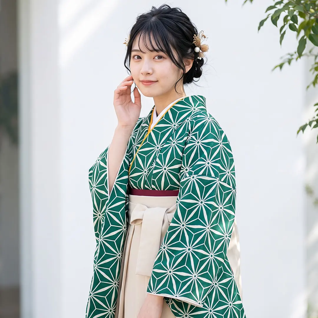 緑地に麻の葉・アイボリー袴（無地） （二尺袖）／卒業式／着用イメージ