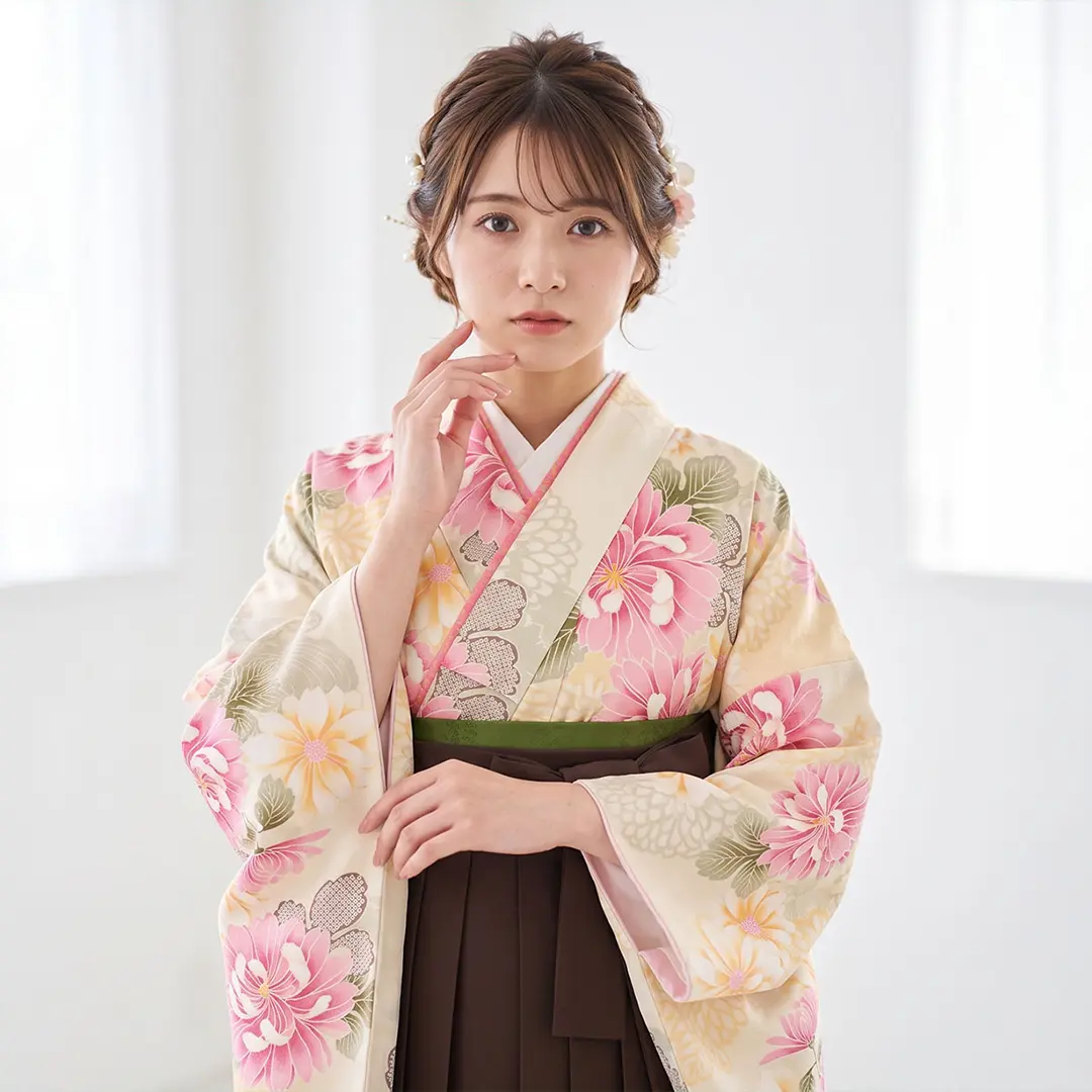 アイボリーに菊づくし・茶色袴（無地） （二尺袖）／卒業式 | 宅配着物