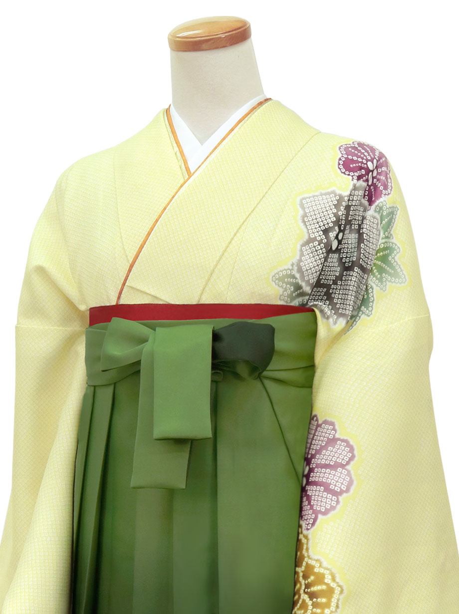 黄色地に疋田牡丹・緑袴（ぼかし）（二尺袖）／卒業式