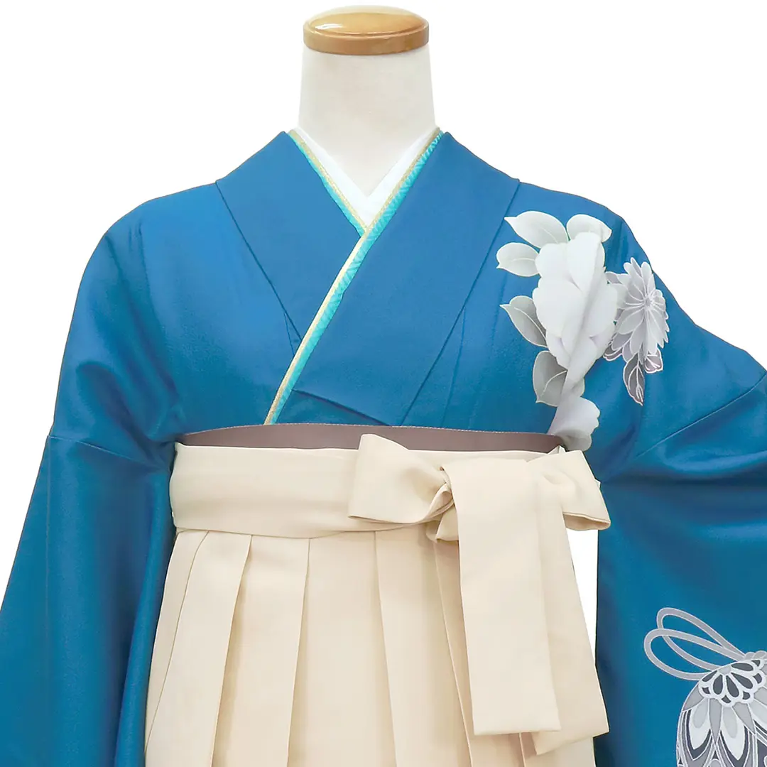 青地に鈴と牡丹・アイボリー袴（無地） （二尺袖）／卒業式 | 宅配着物