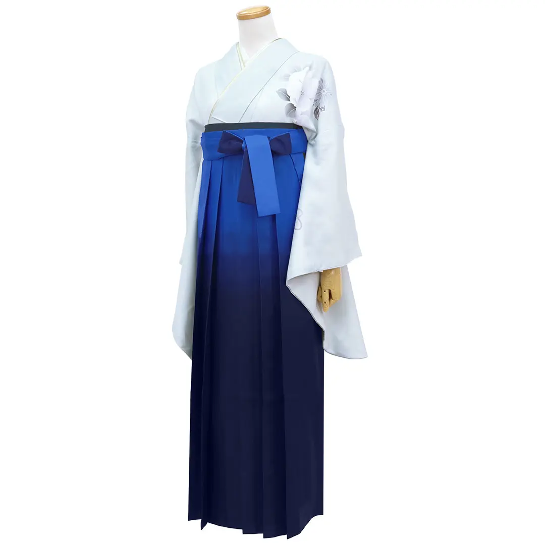 白灰地に鈴と牡丹・青袴（ぼかし） （二尺袖）／卒業式 | 宅配着物