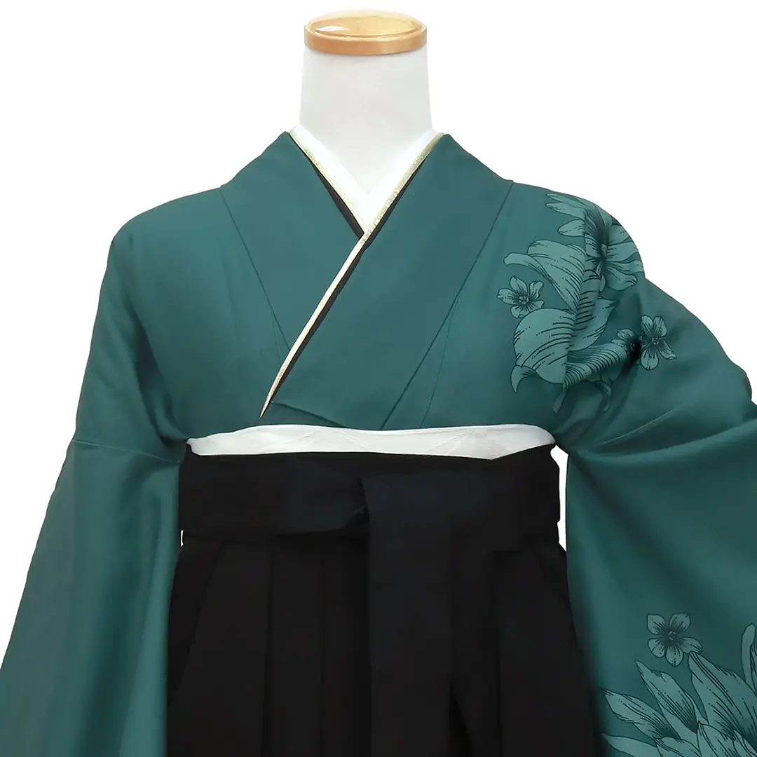 緑地にダリア・黒袴（無地）（二尺袖）／卒業式 正面詳細